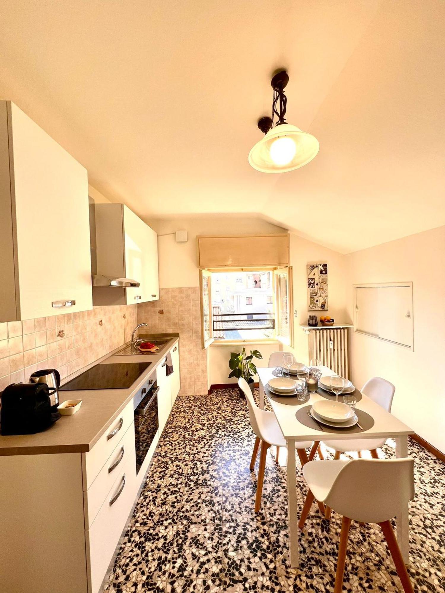 La Mansarda Apartment Como Luaran gambar