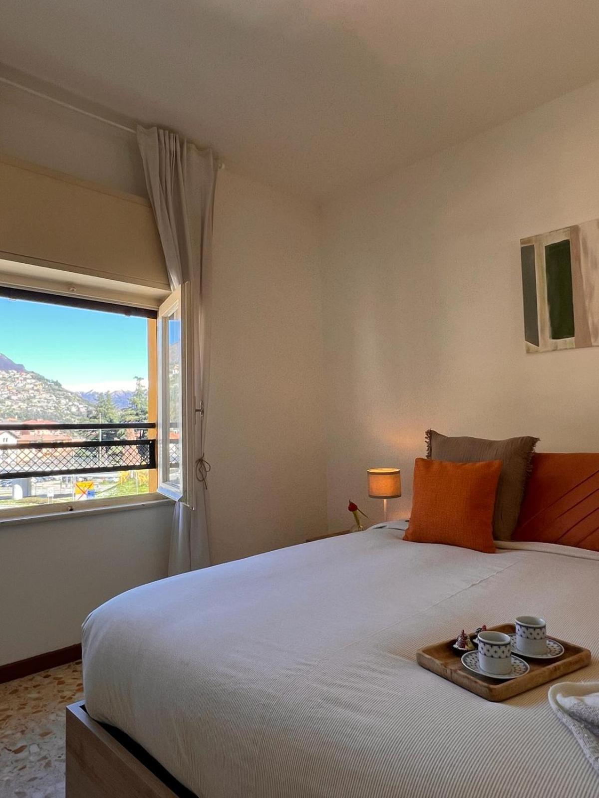La Mansarda Apartment Como Luaran gambar