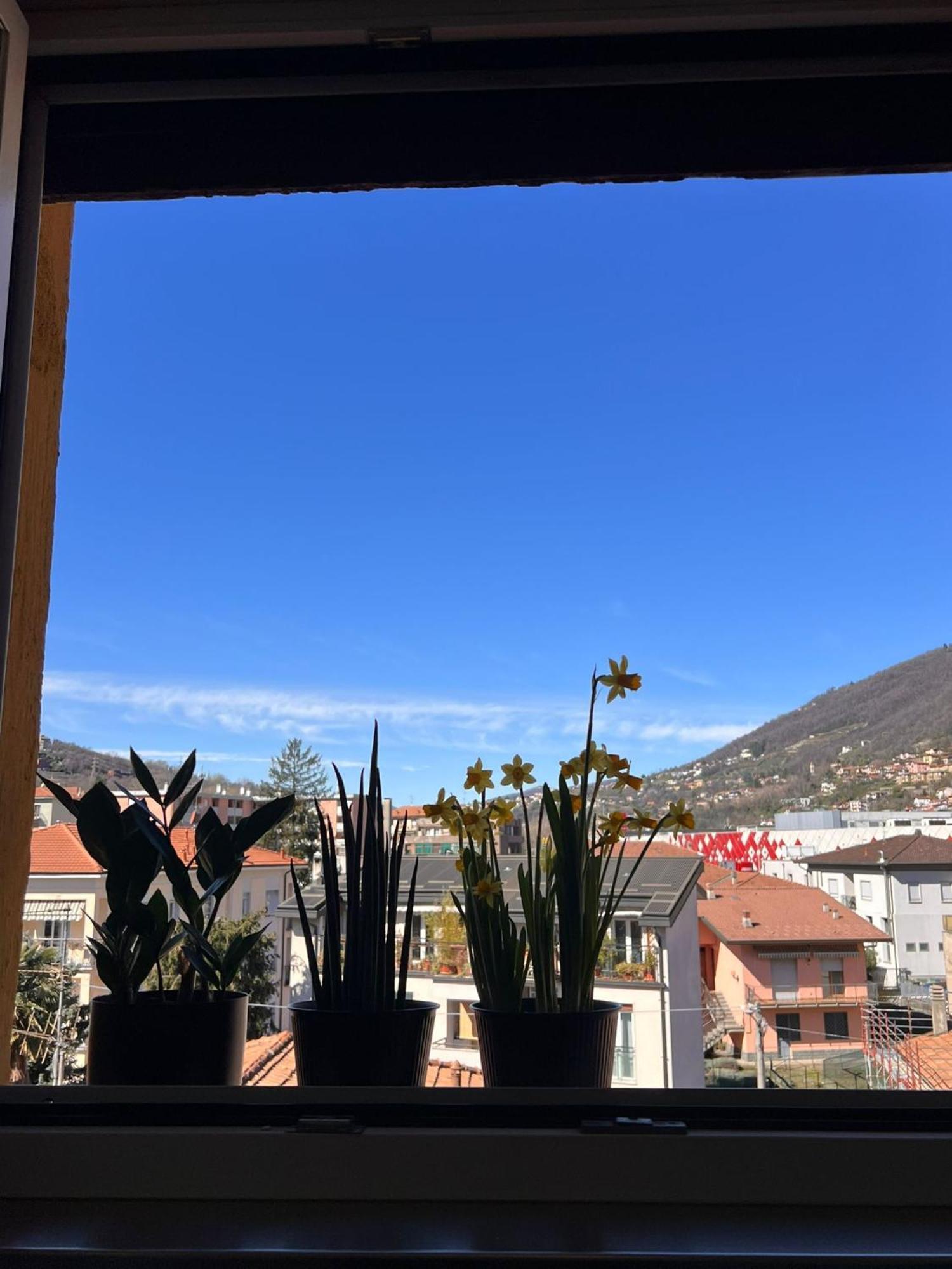 La Mansarda Apartment Como Luaran gambar