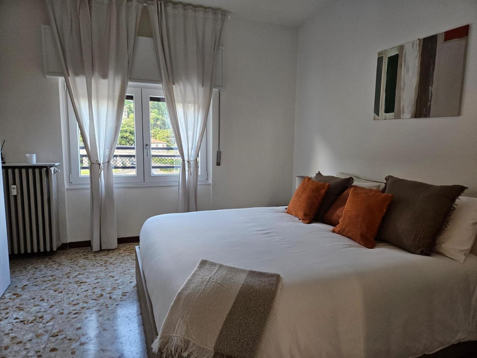 La Mansarda Apartment Como Luaran gambar